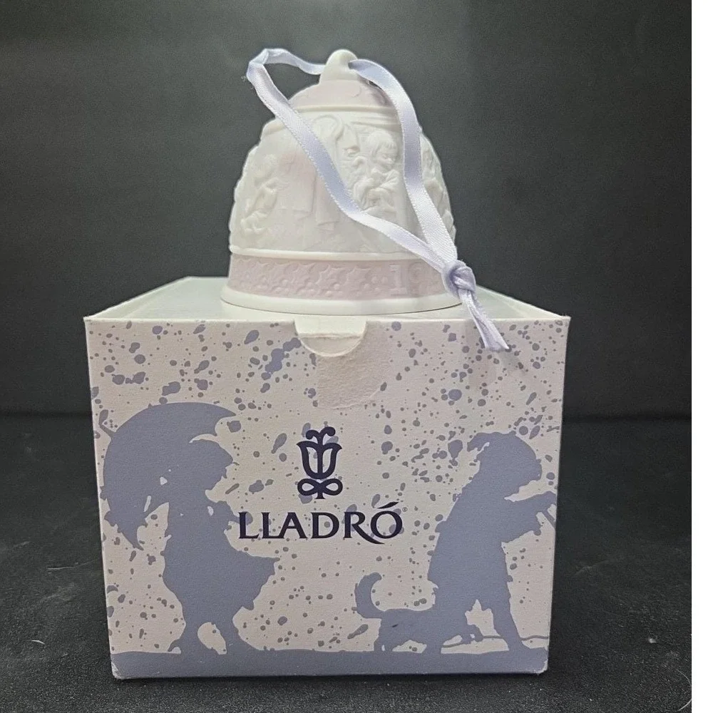 Lladró celebrate holidays